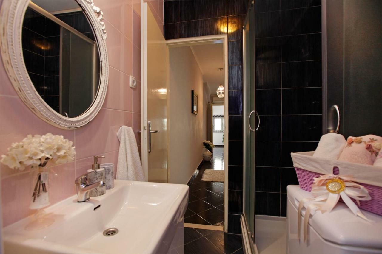 Apartment Ambroz Vela Luka Ngoại thất bức ảnh